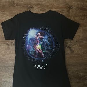 Small Doja cat tee shirt